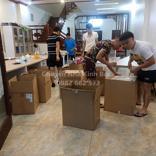 Chuyển văn phòng đóng gói thùng cattong tại Bắc Ninh